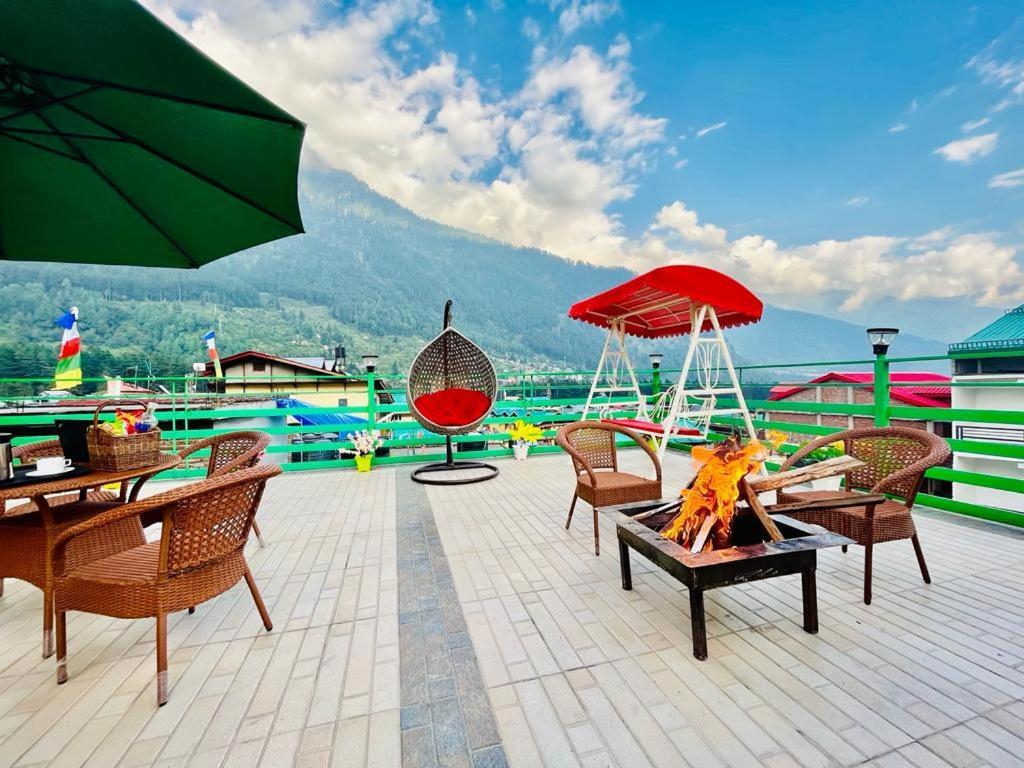 Tata Vista Resort Mall Road Manali - Centrally Heated & Air Cooled Dış mekan fotoğraf